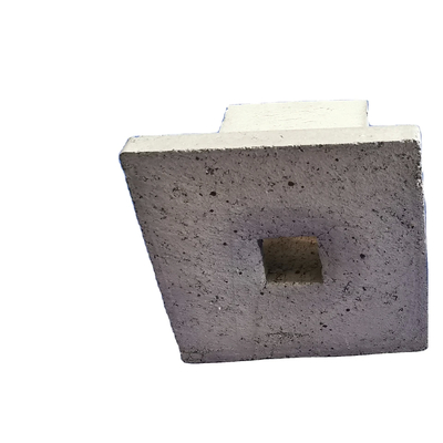 Corrosion Resistant Black Silicon Carbide Kiln Posts With 7-8% Apparent Porosity