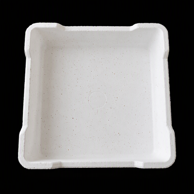 Smooth surface refractory sagger manufactured for firing ensuring protection against high temperature wear and heat distribution