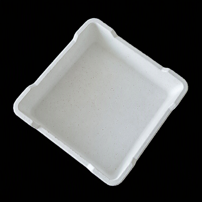 Smooth surface refractory sagger manufactured for firing ensuring protection against high temperature wear and heat distribution