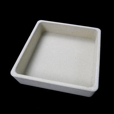 Smooth surface refractory sagger manufactured for firing operations delivering high temperature resistance and toughness