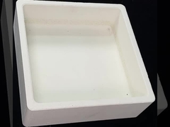 Smooth Surface Refractory Sagger for Extended Durability in Industrial Settings